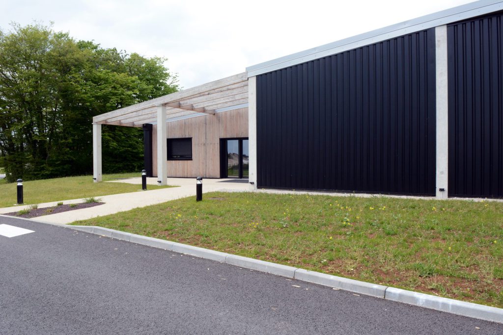Façade - Ets Lasserteux